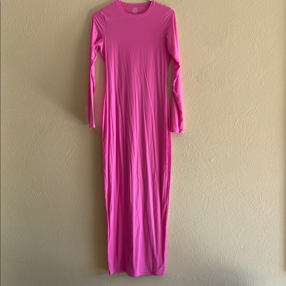 SKIMS Fits Everybody Long Sleeve Crew Neck Maxi Dress, Neon Orchid Pink, Size L - Picture 6 of 14